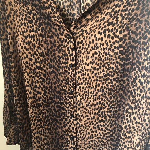 Leopard print oversized button down shirt - Picture 4 of 4